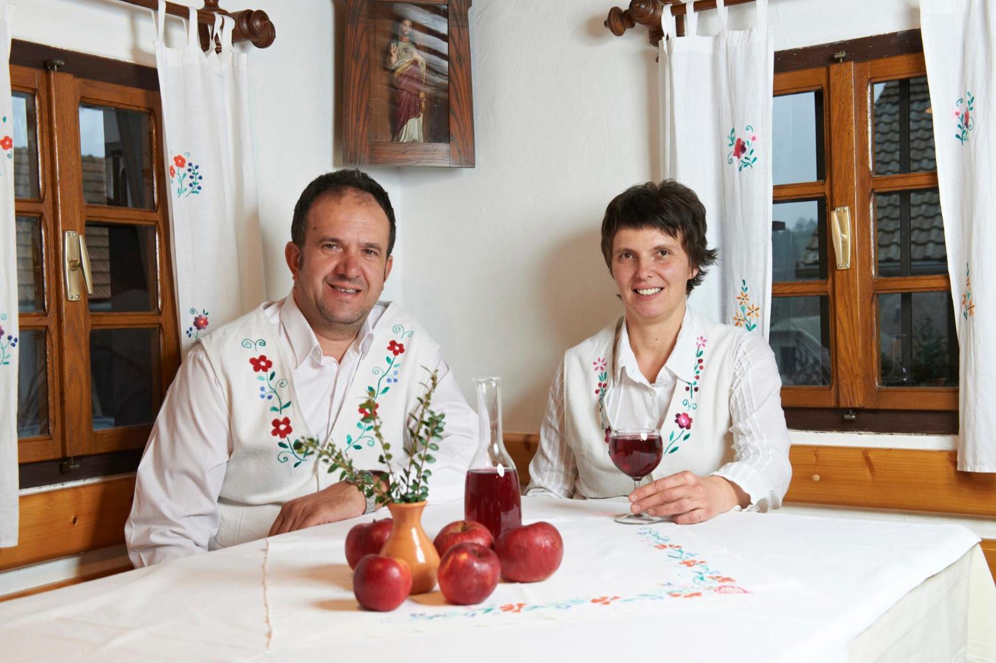 Tourist Farm Pri Martinovih Villa Krska Vas ภายนอก รูปภาพ